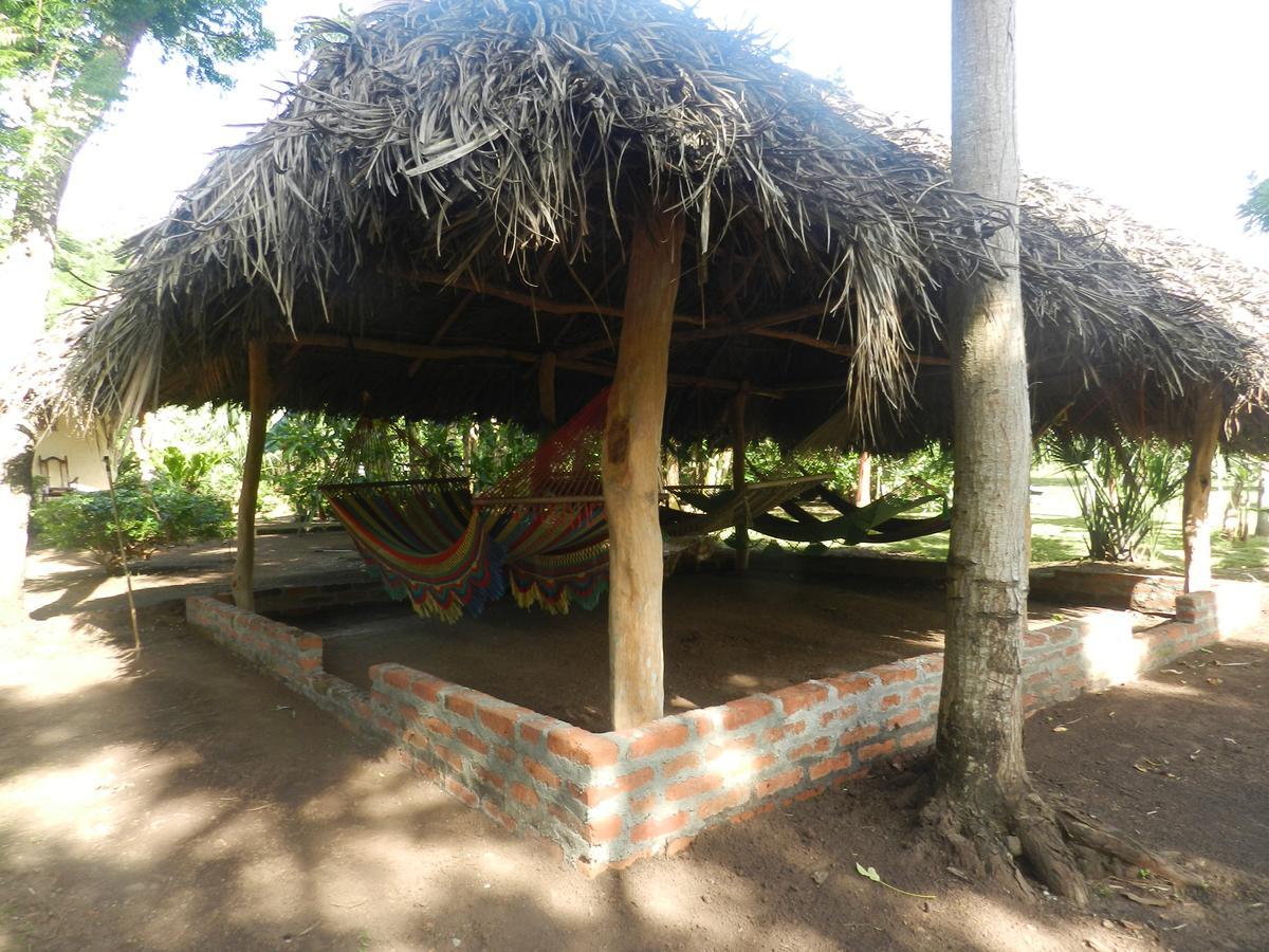 Hostal Y Restaurante Rancho Mérida Eksteriør bilde
